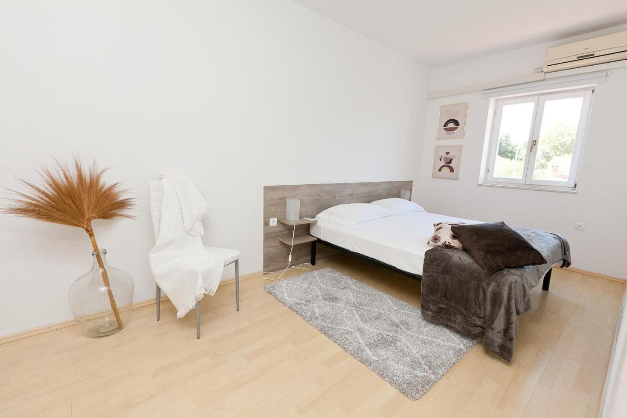 Kuca Za Odmor Toksini Apartamento Zadar Exterior foto